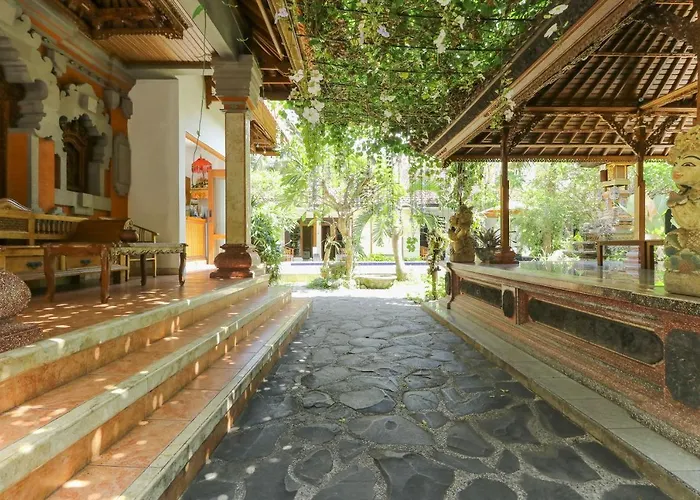 Gasthuis The Legian Mas